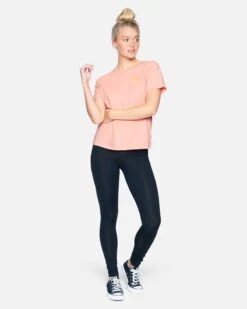 Radical Lotus Washed Girlfriend Crew -Hurley 3hcz8584 crimson bliss 4