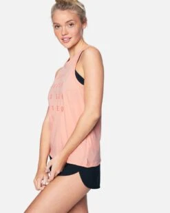 Surf Kissed Perfect Tank 10 Surf Kissed Perfect Tank -Hurley 3hda2541 crimson bliss 3