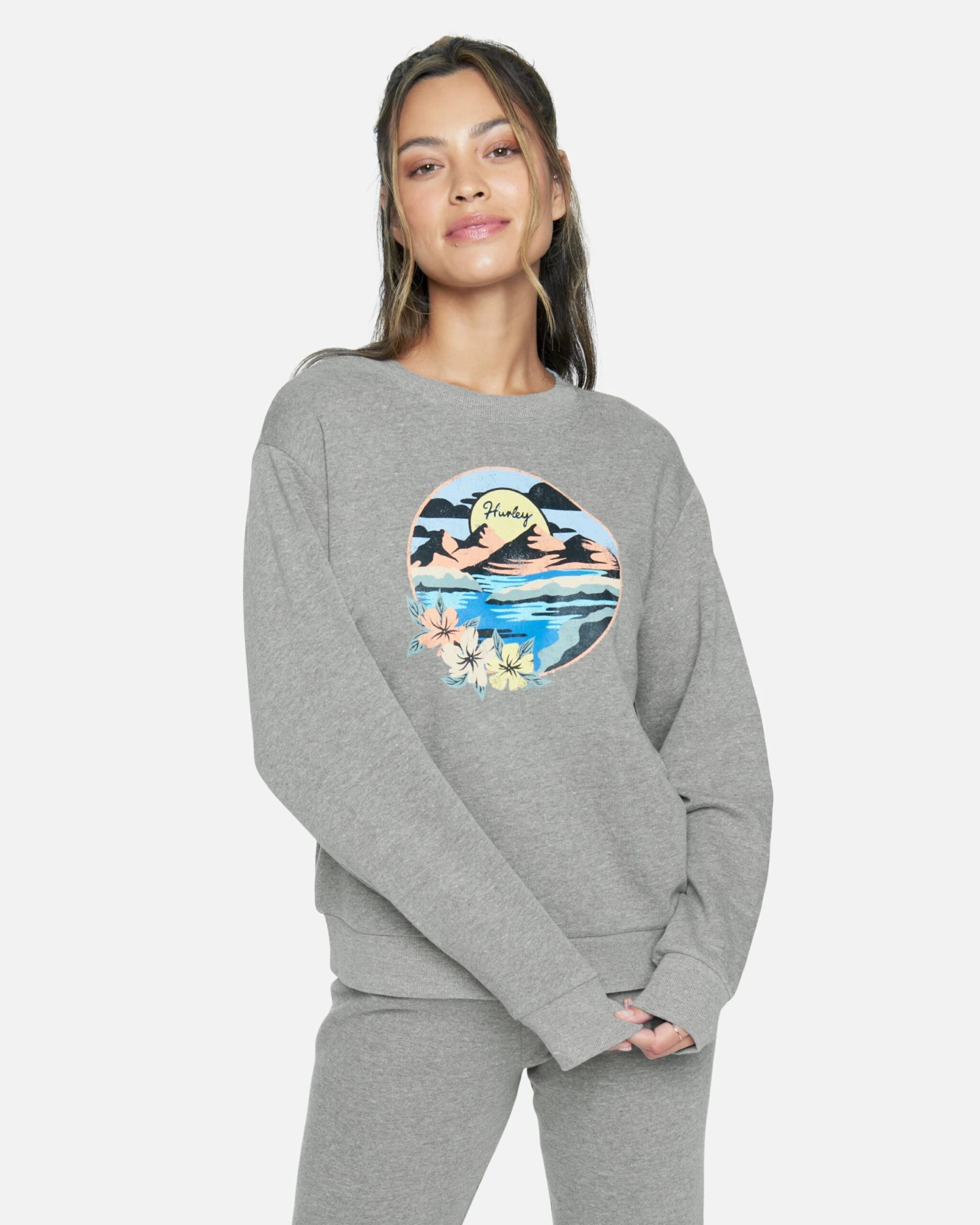 MAY GIRLFRIEND CREW FLEECE 3 MAY GIRLFRIEND CREW FLEECE