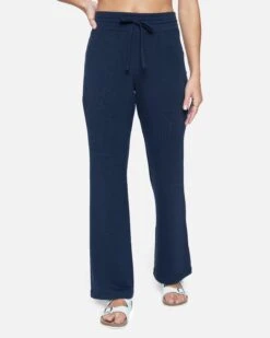 EASY FLARE PANT
