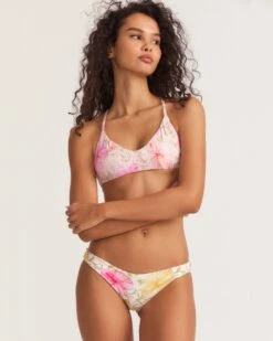 LoveShackFancy X Hurley - Hibiscus Cheeky Reversible Hipster Bikini Bottom -Hurley HLSFB100 HIBISCUS 8