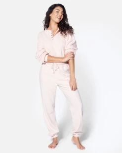 ESSENTIAL ALL TIME FAVORITE HENLEY LONG SLEEVE TOP -Hurley dz23g531 dusty pink 3 97279474 d264 4512 ae6e 19e0d636f7a4