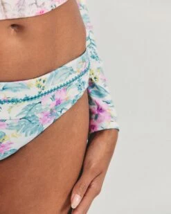 LSF X Hurley - Max Hawaiian Hibiscus Moderate Bottom -Hurley hlsfb002 aqua floral 5