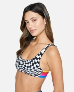 NASCAR REVERSIBLE SCOOP FRONT TOP 15 NASCAR REVERSIBLE SCOOP FRONT TOP -Hurley ht1276 black white 4