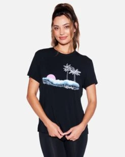 Wavestorm Girlfriend Tee